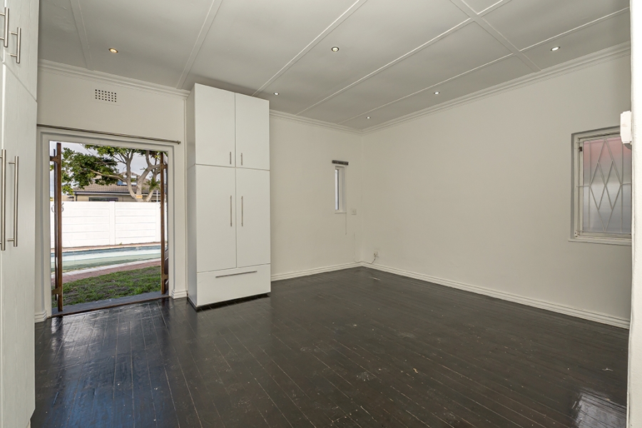 3 Bedroom Property for Sale in Plumstead Western Cape